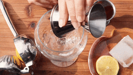 HERBACEOUS TEA COCKTAIL π