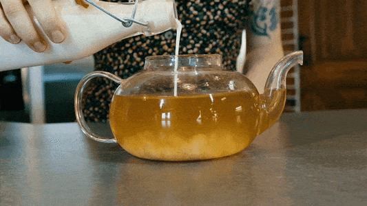 TEA & CREAM