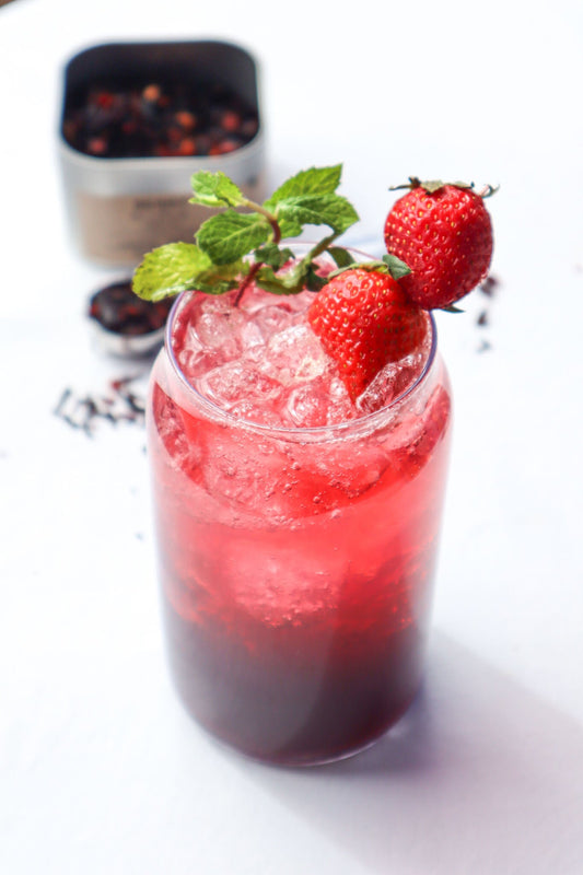 A BERRY GOOD TEA. 🍓 🫐