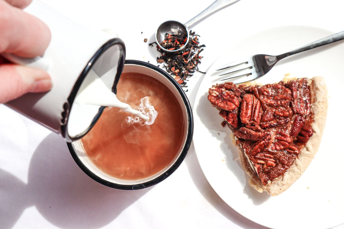 CARAMEL-NUTTY PECAN PIE