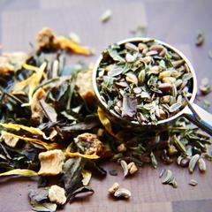 TEA BLENDING: WHITE PEACH AND CLEANSE