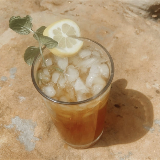 S U N S H I N E kind of tea