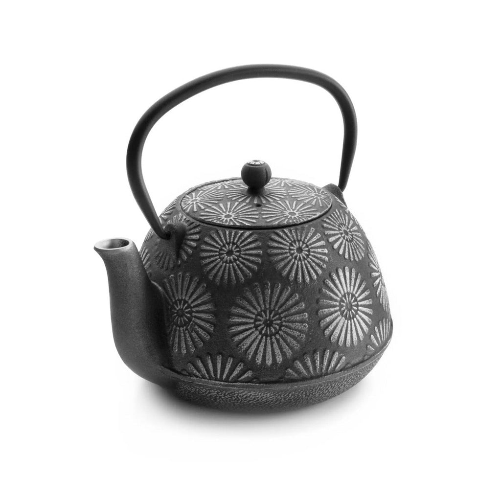 Black Bali Cast Iron Teapot